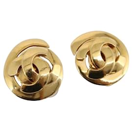 Orecchini CHANEL metallo Gold CC Auth 195950V