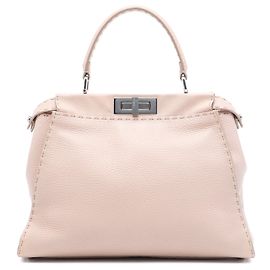 Borsa Selleria Peekaboo Iconic Medium in pelle rosa Fendi