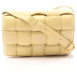 Borsa a Spalla Padded Cassette di Bottega Veneta