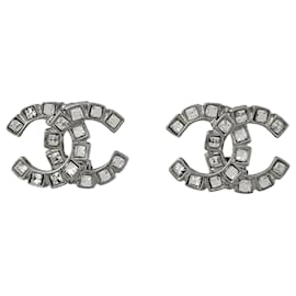 Orecchini a clip Chanel argentati con strass