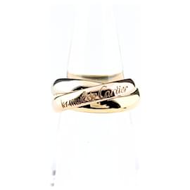 Anello Cartier Trinity in oro bianco oro giallo e oro rosa