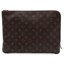 Louis Vuitton Brown Monogram Etui Voyage MM