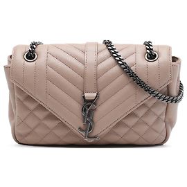 Bolsa College Saint Laurent marrom em pele de carneiro Triquilt Monogram Medium