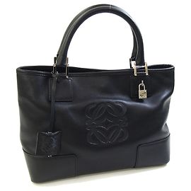 Bolsa Loewe Fusta em couro preto