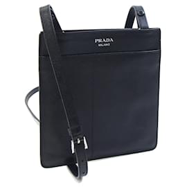 Borsa a tracolla pochette Prada in pelle nera