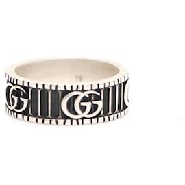 Marmont breiter Ring mit Double GG Logo in Silber - Gucci
