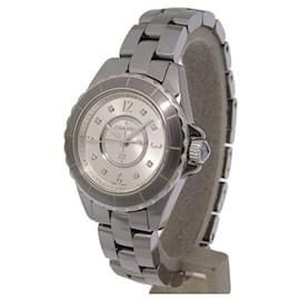 Chanel J12 Chromatic Quartz Cerâmica e aço inoxidável com marcadores de diamante 39