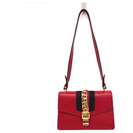 Gucci Sylvie Leather Small
