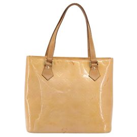 Louis Vuitton Houston Monogram Vernis
