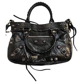 Sac City Balenciaga en cuir noir avec clous