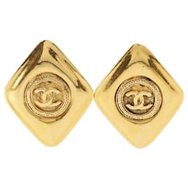 Orecchini Chanel Coco Mark placcati in oro
