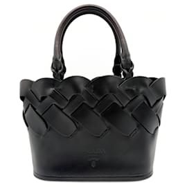 Prada Shopper aus schwarzem Leder