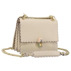 FENDI Schultertasche mit Kette aus Leder Beige Gold Auth bs36715 - Fendi