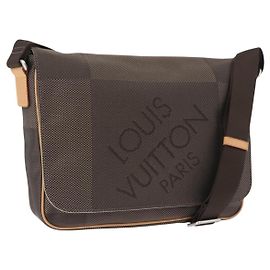 LOUIS VUITTON Damier Geant Petite Message Shoulder Bag Tail M93617 Auth ka5640