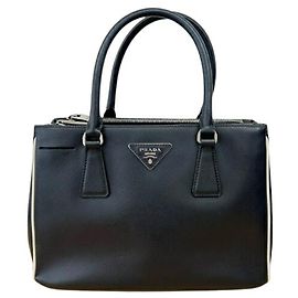 Borsa a mano Prada Saffiano Galleria nera