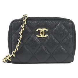 Monedero Chanel de piel de becerro granulada negra