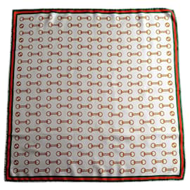 Foulard in seta Gucci con motivo a morsetto