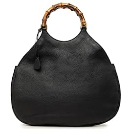 Borsa Hobo Gucci in pelle di vitello martellata nera con bambù