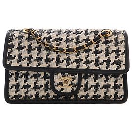 Chanel Beige CC Woven Lambskin and Viscose Houndstooth Single Flap