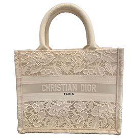 Borsa Dior Book Tote in pizzo avorio