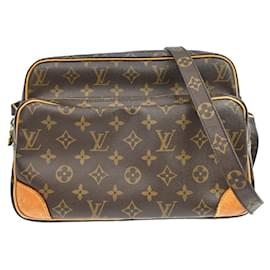Louis Vuitton Nil Messenger Monogram Canvas 28