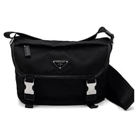 Prada Borsa Messenger e Borsa a Tracolla in Re-Nylon Nero con Logo Argento