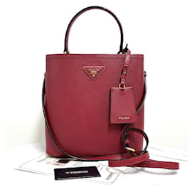 Saffiano Panier Tote Bag Medium Rot - Prada