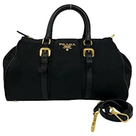 Prada Schultertasche aus Tessuto-Nylon und Leder