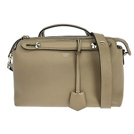 Borsa Satchel Fendi By The Way in pelle Medium