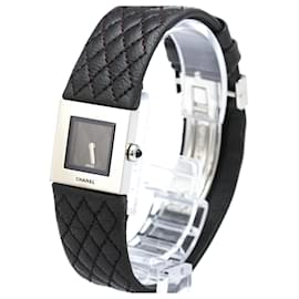Chanel Matelasse Quartz Stainless Steel and Quilted Leather 19