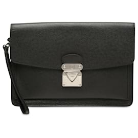 Clutch Louis Vuitton Taiga Belaia Nera
