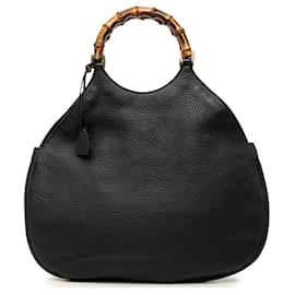 Borsa Hobo Gucci in pelle di vitello martellata nera con bambù