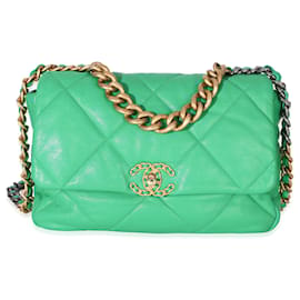 Borsa a patta Chanel 19 Large in pelle d'agnello matelassé verde Chanel