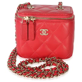 Mini Vanity Case Chanel in pelle caviar matelassé rossa