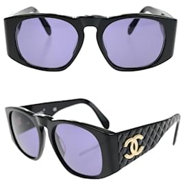 Chanel Logo CC Plastic