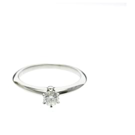 Tiffany & Co. Tiffany Setting Solitär aus Platin mit Diamant 0.24 CT