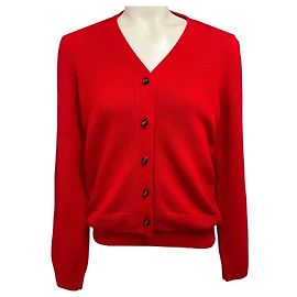 Set coordinato Christian Dior composto da cardigan in cashmere Dior Tribales rosso e top abbinato