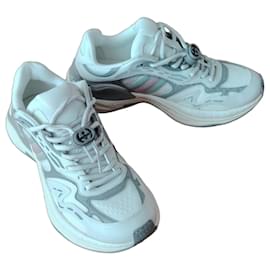 GUCCI SNEAKER BASSE 2.0 IN RETE E PELLE BIANCA/GRIGIO.