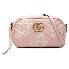 Gucci Borsa a tracolla Small GG Marmont Matelasse in pelle di vitello Rosa Gucci Ghost