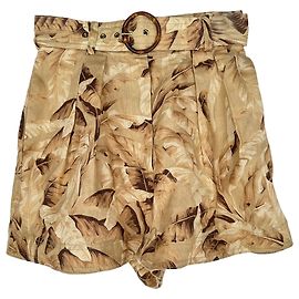 Pantalones cortos con cinturón y estampado de hojas Zimmermann Super Eight en lino beige