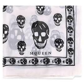 Foulard in chiffon di seta con teschio - Alexander Mcqueen
