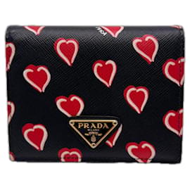 Cartera bi-fold Prada Saffiano Triangle