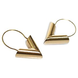 Louis Vuitton, orecchini a cerchio V essential