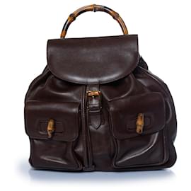 Gucci, mochila de bambú en cuero marrón