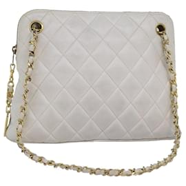 Borsa a tracolla CHANEL Matelasse con catena in pelle bianca CC Auth 76482