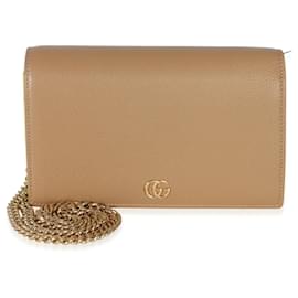Portafoglio con catena Gucci GG Marmont in pelle di vitello Dollar rosa chiaro e verde