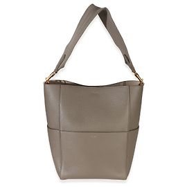 Céline Bolsa Bucket Medium Sangle Celine em couro de bezerro granulado Taupe