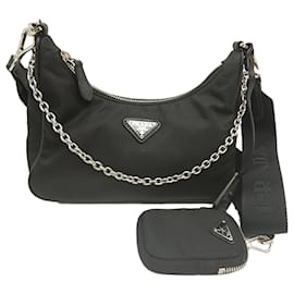 Borsa Satchel Prada Re Edition 2005 in Re-Nylon con rifiniture in pelle Saffiano nera