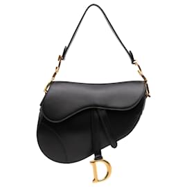 Borsa Saddle Dior in pelle di vitello liscia nera