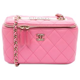 Chanel Vanity Case Trendy CC Pequeño de Piel de Cordero Acolchada Rosa con Cadena